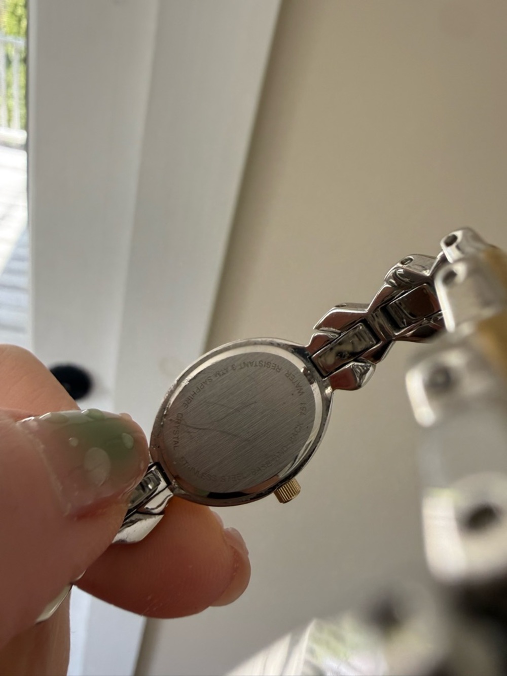 Vintage John Dagle Two-Tone Oval Women's Wristwatch - Gold and Silver - Picture 4 of 4